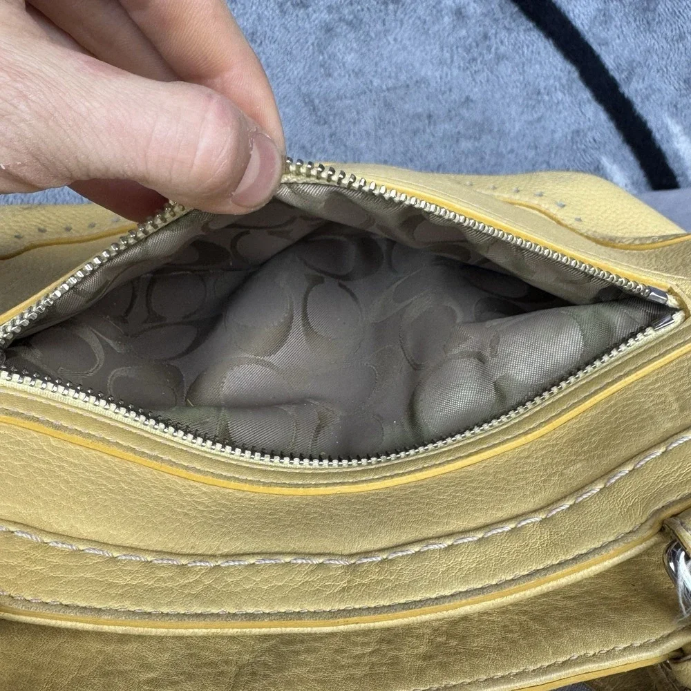 Coach  Distressed Pebbled Leather Satchel‎ Purse 12 X 9 X 4.5